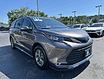 Used 2024 TOYOTA SIENNA XLE in ATLANTIC BEACH, FLORIDA (Photo 9)