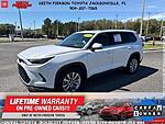 Used 2024 TOYOTA GRAND HIGHLANDER XLE AWD (NATL) in JACKSONVILLE, FLORIDA (Photo 17)