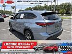 Used 2022 TOYOTA HIGHLANDER XLE AWD (NATL) in JACKSONVILLE, FLORIDA (Photo 14)