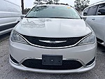 Used 2017 CHRYSLER PACIFICA TOURING L in JACKSONVILLE, FLORIDA (Photo 2)