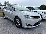 Used 2017 CHRYSLER PACIFICA TOURING L in JACKSONVILLE, FLORIDA (Photo 3)