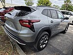 Used 2025 CHEVROLET TRAX LT in JACKSONVILLE, FLORIDA (Photo 4)