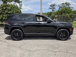 Used 2025 JEEP GRAND CHEROKEE ALTITUDE in JACKSONVILLE, FLORIDA (Photo 6)