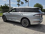 Used 2022 LINCOLN AVIATOR BLACK LABEL in JACKSONVILLE, FLORIDA (Photo 5)
