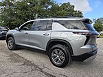 Used 2025 CHEVROLET TRAVERSE LT in JACKSONVILLE, FLORIDA (Photo 5)