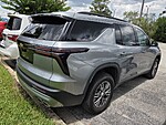 Used 2025 CHEVROLET TRAVERSE LT in JACKSONVILLE, FLORIDA (Photo 4)