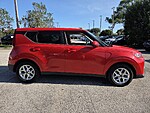 Used 2022 KIA SOUL LX IVT in JACKSONVILLE, FLORIDA (Photo 8)