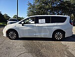 Used 2023 CHRYSLER PACIFICA TOURING L in JACKSONVILLE, FLORIDA (Photo 4)
