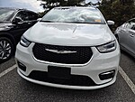Used 2023 CHRYSLER PACIFICA TOURING L in JACKSONVILLE, FLORIDA (Photo 2)