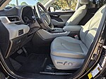 Used 2020 TOYOTA HIGHLANDER XLE in JACKSONVILLE, FLORIDA (Photo 11)