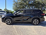Used 2020 TOYOTA HIGHLANDER XLE in JACKSONVILLE, FLORIDA (Photo 4)