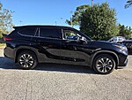Used 2020 TOYOTA HIGHLANDER XLE in JACKSONVILLE, FLORIDA (Photo 8)