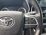 Used 2022 TOYOTA HIGHLANDER XLE in JACKSONVILLE, FLORIDA (Photo 19)