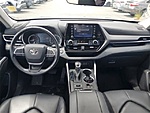 Used 2022 TOYOTA HIGHLANDER XLE in JACKSONVILLE, FLORIDA (Photo 28)