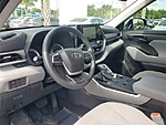 Used 2023 TOYOTA HIGHLANDER HYBRID LE in JACKSONVILLE, FLORIDA (Photo 14)