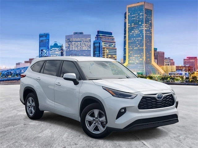 Used 2023 TOYOTA HIGHLANDER HYBRID LE in JACKSONVILLE, FLORIDA