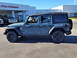 New 2026 JEEP WRANGLER SPORT 4 DOOR 4X4 in NEW PORT RICHEY, FLORIDA (Photo 4)