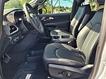 New 2026 CHRYSLER PACIFICA SELECT FWD in NEW PORT RICHEY, FLORIDA (Photo 10)