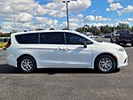 New 2026 CHRYSLER PACIFICA SELECT FWD in NEW PORT RICHEY, FLORIDA (Photo 8)