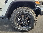 New 2026 JEEP GLADIATOR WILLYS 4X4 in NEW PORT RICHEY, FLORIDA (Photo 10)