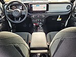 New 2026 JEEP GLADIATOR WILLYS 4X4 in NEW PORT RICHEY, FLORIDA (Photo 17)