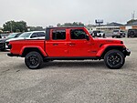 New 2026 JEEP GLADIATOR WILLYS 4X4 in NEW PORT RICHEY, FLORIDA (Photo 9)