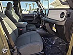 New 2026 JEEP GLADIATOR SPORT S 4X4 in NEW PORT RICHEY, FLORIDA (Photo 19)