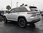 New 2026 JEEP GRAND CHEROKEE LAREDO ALTITUDE 4X2 in NEW PORT RICHEY, FLORIDA (Photo 5)