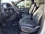 New 2026 CHRYSLER PACIFICA SELECT FWD in NEW PORT RICHEY, FLORIDA (Photo 10)
