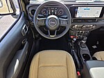 New 2026 JEEP GLADIATOR WILLYS 41 4X4 in NEW PORT RICHEY, FLORIDA (Photo 16)