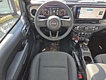 New 2026 JEEP GLADIATOR WILLYS 4X4 in NEW PORT RICHEY, FLORIDA (Photo 16)