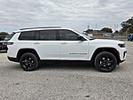New 2026 JEEP GRAND CHEROKEE L LIMITED 4X2 in NEW PORT RICHEY, FLORIDA (Photo 8)