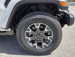 New 2026 JEEP GLADIATOR SAHARA 4X4 in NEW PORT RICHEY, FLORIDA (Photo 10)