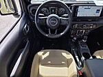 New 2026 JEEP GLADIATOR WILLYS 41 4X4 in NEW PORT RICHEY, FLORIDA (Photo 16)