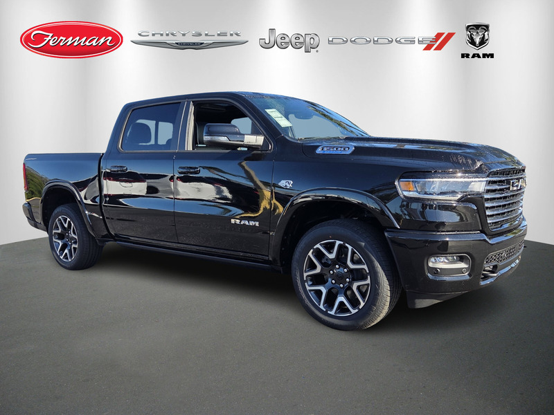 New 2026 RAM 1500 LARAMIE 4X4 CREW CAB 5'7