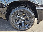 New 2025 RAM 1500 BIG HORN 4X4 CREW CAB 5'7