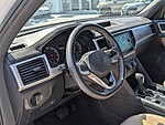 Used 2021 Volkswagen Atlas Cross Sport 2.0T SE W/TECHNOLOGY FWD in LAKE PARK, FLORIDA (Photo 12)