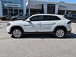Used 2021 Volkswagen Atlas Cross Sport 2.0T SE W/TECHNOLOGY FWD in LAKE PARK, FLORIDA (Photo 4)