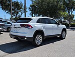 Used 2021 Volkswagen Atlas Cross Sport 2.0T SE W/TECHNOLOGY FWD in LAKE PARK, FLORIDA (Photo 7)