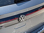 Used 2025 Volkswagen Taos SE FWD in LAKE PARK, FLORIDA (Photo 17)