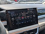 Used 2025 Volkswagen Taos SE FWD in LAKE PARK, FLORIDA (Photo 23)
