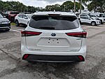 Used 2023 TOYOTA HIGHLANDER HYBRID LIMITED AWD in LAKE PARK, FLORIDA (Photo 6)