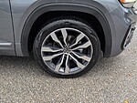 Used 2021 Volkswagen Atlas 3.6L V6 SEL R-LINE FWD *LTD AVAIL* in LAKE PARK, FLORIDA (Photo 9)
