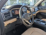 Used 2026 Volkswagen Atlas Cross Sport 2.0T SE W/TECHNOLOGY FWD in LAKE PARK, FLORIDA (Photo 11)