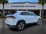 Used 2026 Volkswagen Atlas Cross Sport 2.0T SE W/TECHNOLOGY FWD in LAKE PARK, FLORIDA (Photo 7)