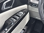 Used 2024 KIA CARNIVAL EX FWD in LAKE PARK, FLORIDA (Photo 18)