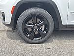 Used 2022 JEEP GRAND CHEROKEE L LIMITED 4X4 in LAKE PARK, FLORIDA (Photo 11)