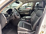 Used 2022 Volkswagen Atlas 2.0T SE W/TECHNOLOGY FWD in LAKE PARK, FLORIDA (Photo 11)