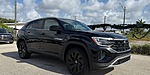 New 2026 Volkswagen Atlas Cross Sport 2.0T SE W/TECHNOLOGY in WEST PALM BEACH, FLORIDA