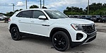 New 2026 Volkswagen Atlas Cross Sport 2.0T SE w/Technology in WEST PALM BEACH, FLORIDA